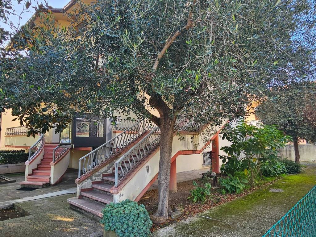 Villa a Cattolica in Via Primule, 24 - Foto 4