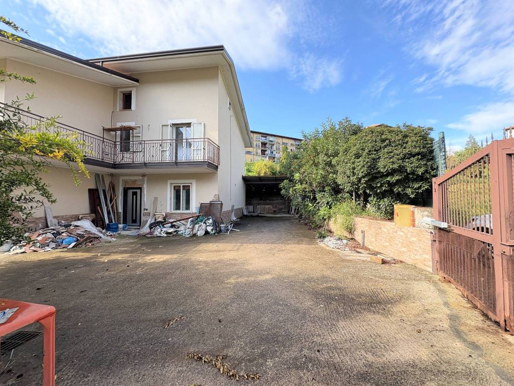 Villa a Atripalda in Via Alvanite - Foto 3