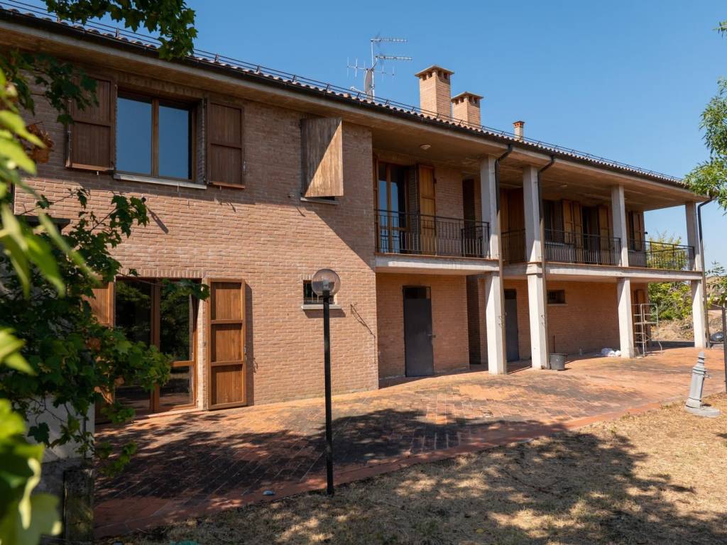 Villa a Pianoro in Via Lelli - Foto 2