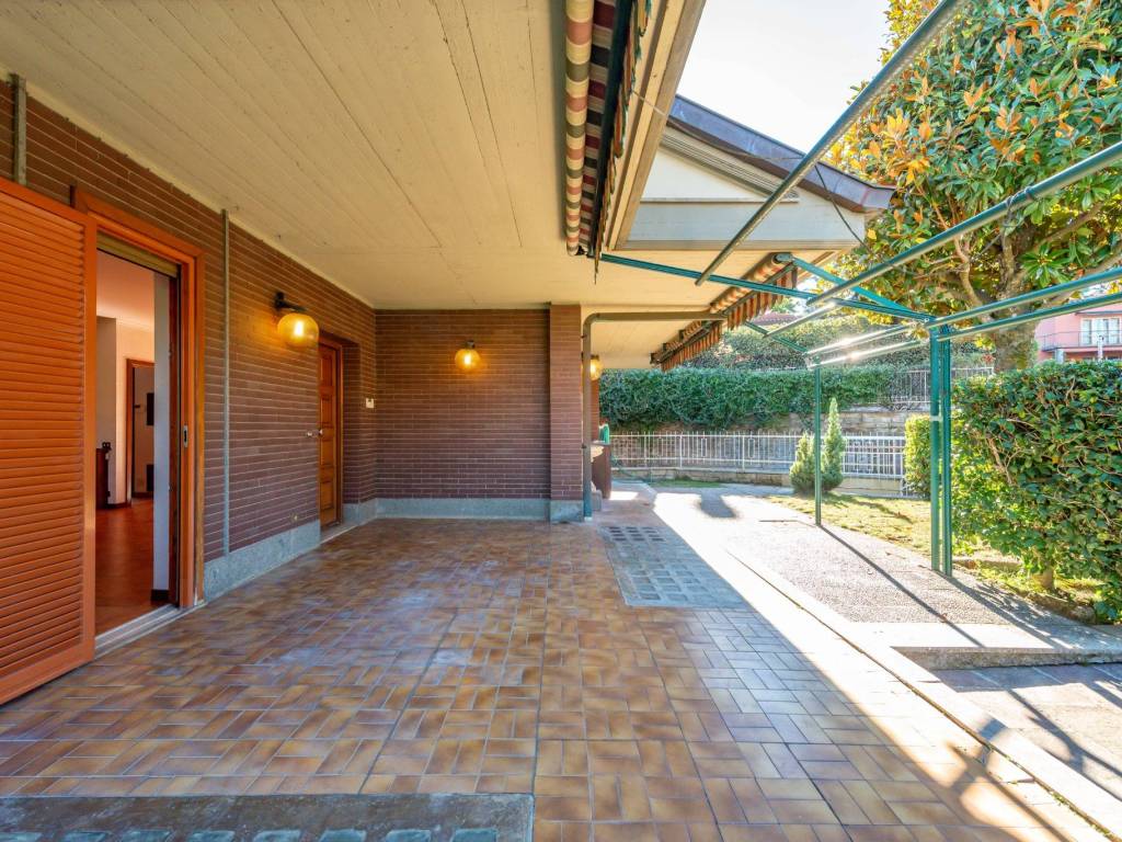 Villa a Grottaferrata in Viale Vittorio Veneto - Foto 2