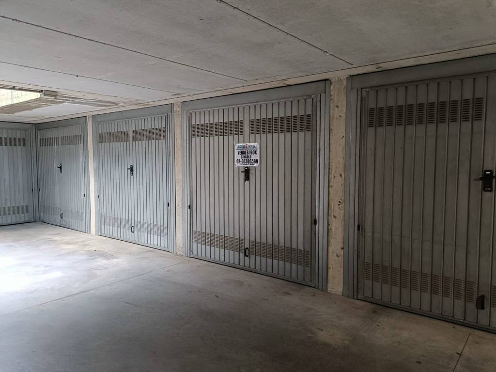 Box / garage a Senago in Via Antonio Pacinotti, 3 - Foto 3