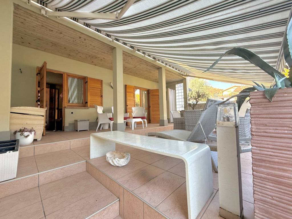 Villa a Trescore balneario in Via Redona - Foto 2