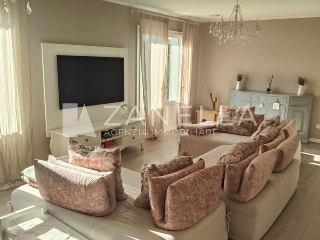 Villa a Castelfranco veneto in Via Pagnana - Foto 4