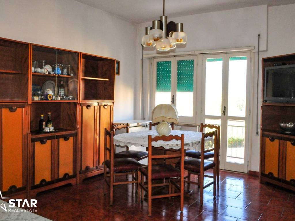 Appartamento a Terracina in Via Salvo D'Acquisto, 7 - Foto 3
