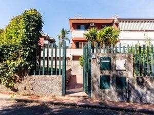 Villa a Aci catena in Via Giacomo Leopardi - Foto 2