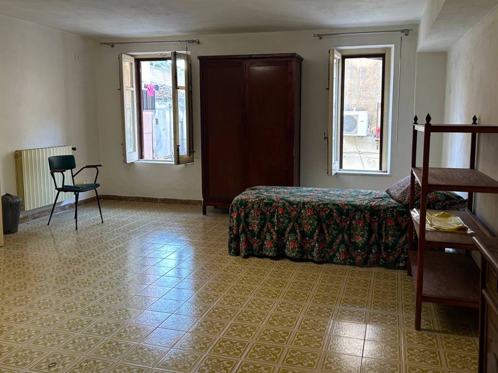 Casa indipendente a Castellammare del golfo in Via Don Giovanni Minzoni, 77 - Foto 4