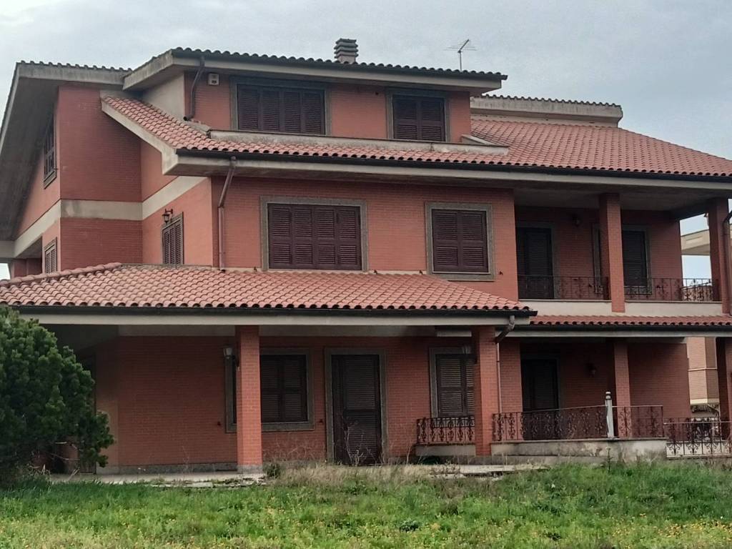 Appartamento a Ciampino in Via dell'Acqua Acetosa, 30 - Foto 2