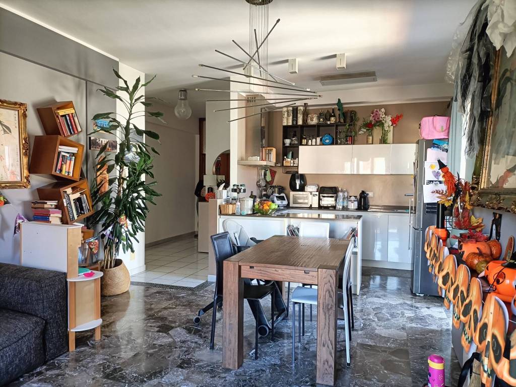 Appartamento a Civitanova marche in Via Guicciardini - Foto 3