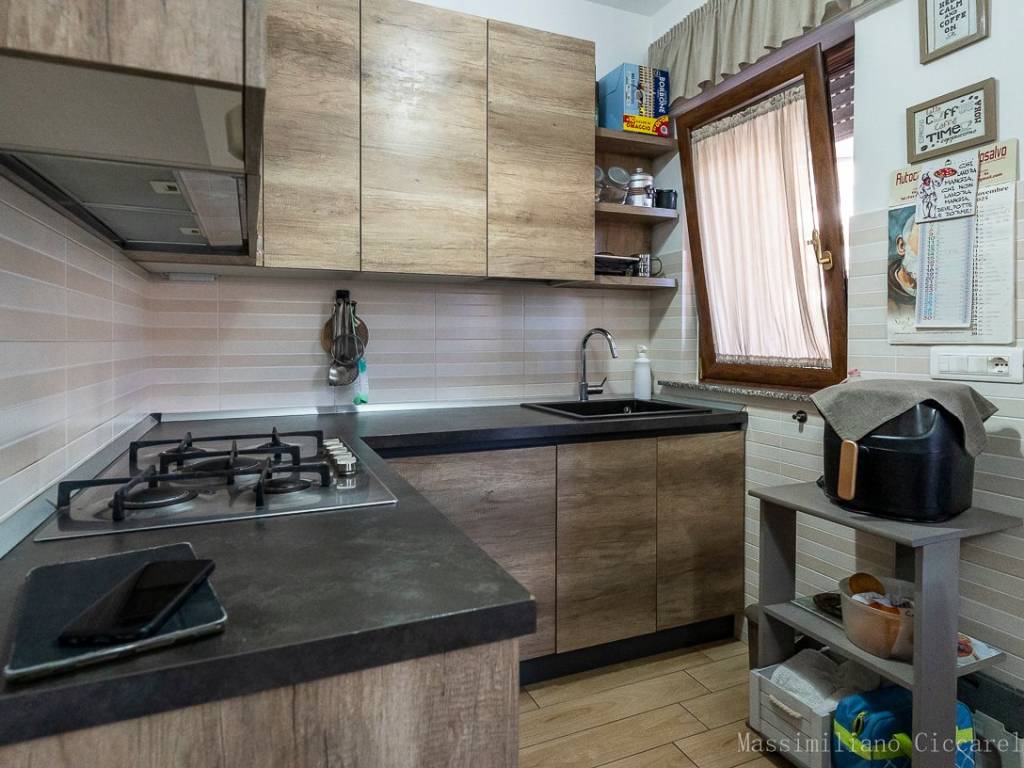 Appartamento a Aprilia in Via Po - Foto 5