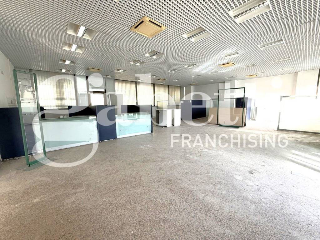 Palazzo / stabile a Santa maria a monte - Foto 3