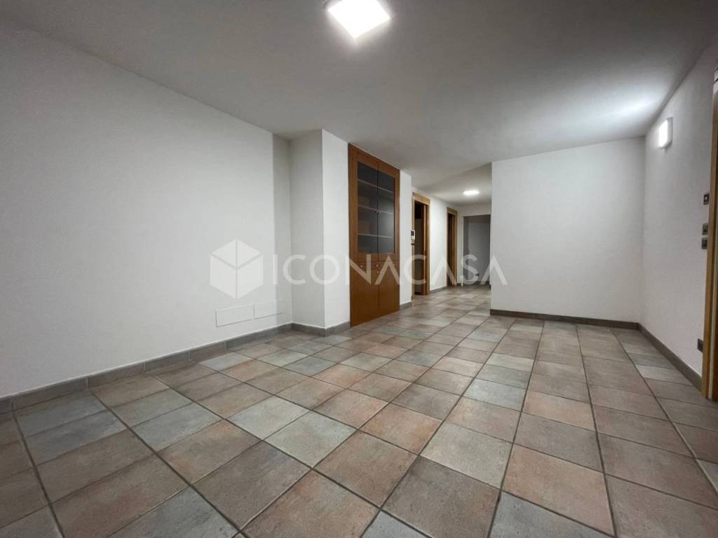 Appartamento a Andria in Via Vincenzo Bellini - Foto 2