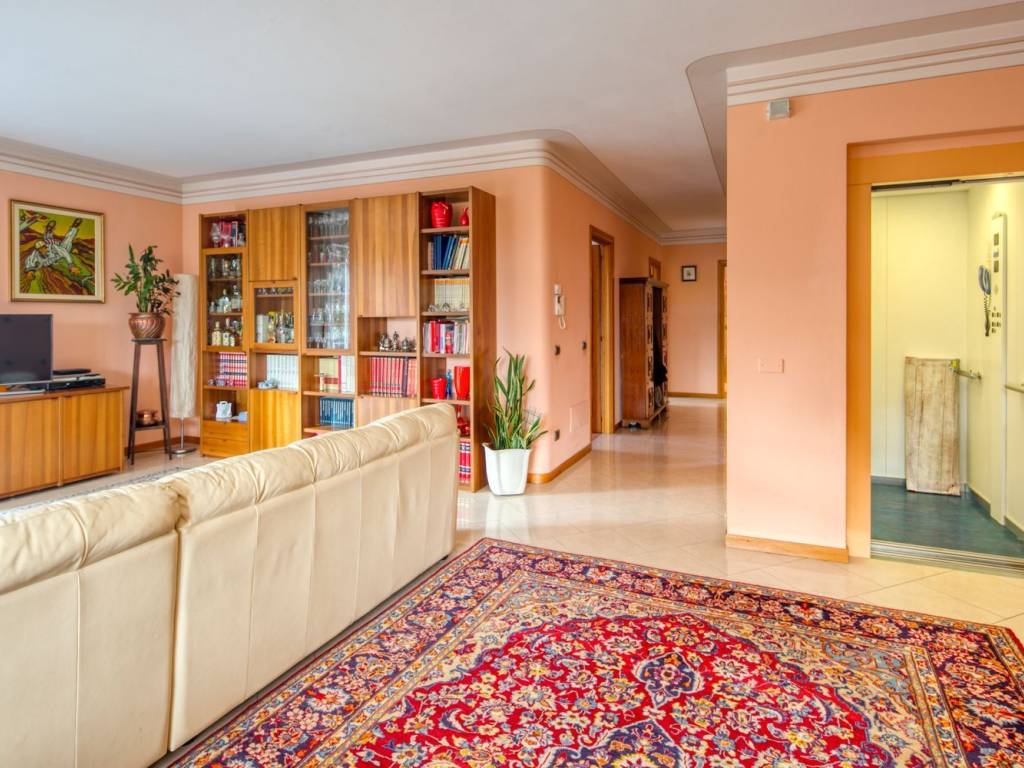 Villa a Verbania in Via Mapelli - Foto 4