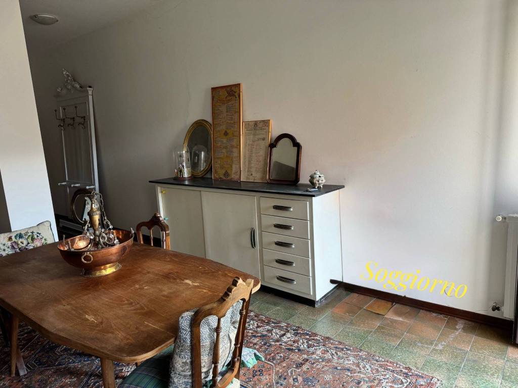 Appartamento a Gavirate in Via G. Morselli - Foto 4