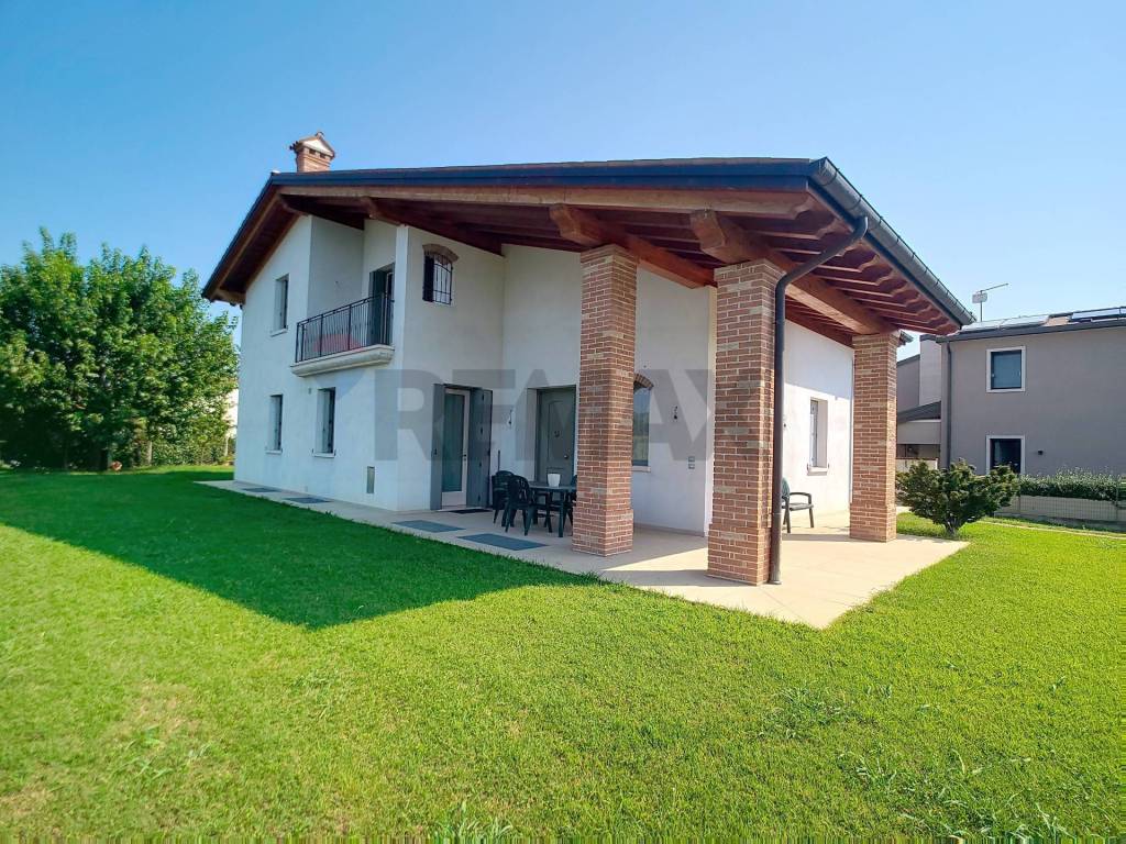 Casa indipendente a Rosà in Via San Zeno - Foto 2