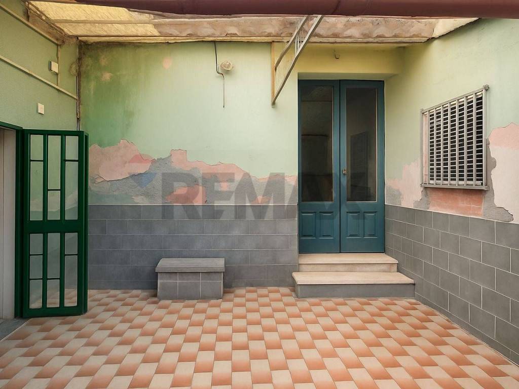 Casa indipendente a Giarre in Via Salimbene, 1 - Foto 4
