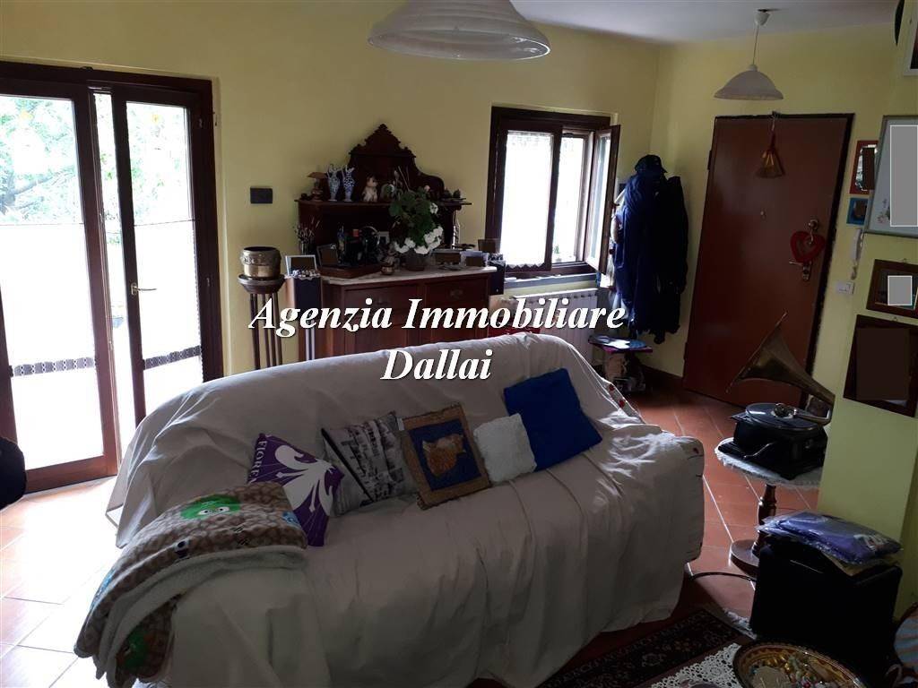 Villa a Scarperia e san piero in Via Provinciale - Foto 4