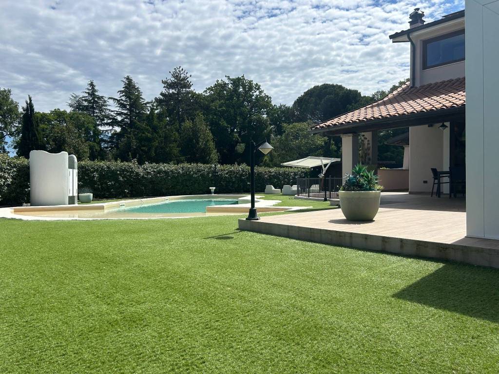 Villa a Viterbo in Via delle Pietrare, 17 - Foto 5