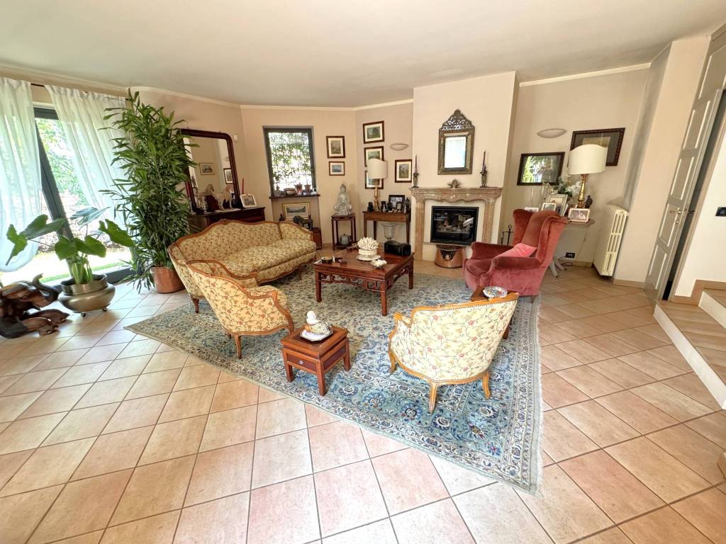 Villa a Pecetto torinese in Strada Sabena, 56 - Foto 4