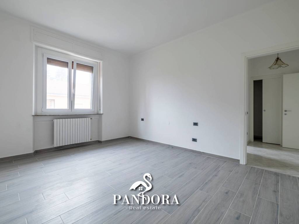 Appartamento a Gallarate in Via Pegoraro, 51 - Foto 5