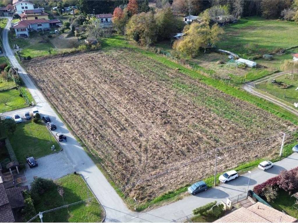 Terreno a Varallo pombia in Via Enrico Fermi - Foto 2