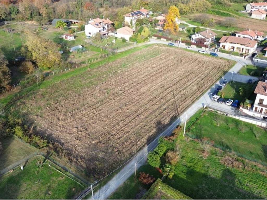 Terreno a Varallo pombia in Via Enrico Fermi - Foto 3