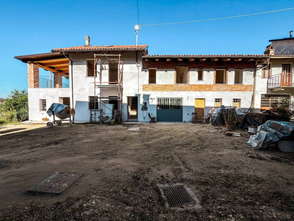 Villa a Canale in Via Santo Stefano Roero - Foto 2