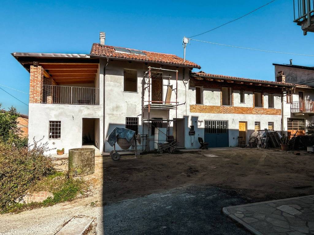 Villa a Canale in Via Santo Stefano Roero - Foto 3