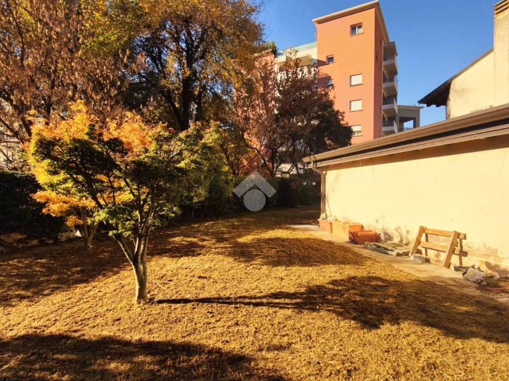 Villetta a schiera a Verona in Via Luigi Negrelli, 83 - Foto 3