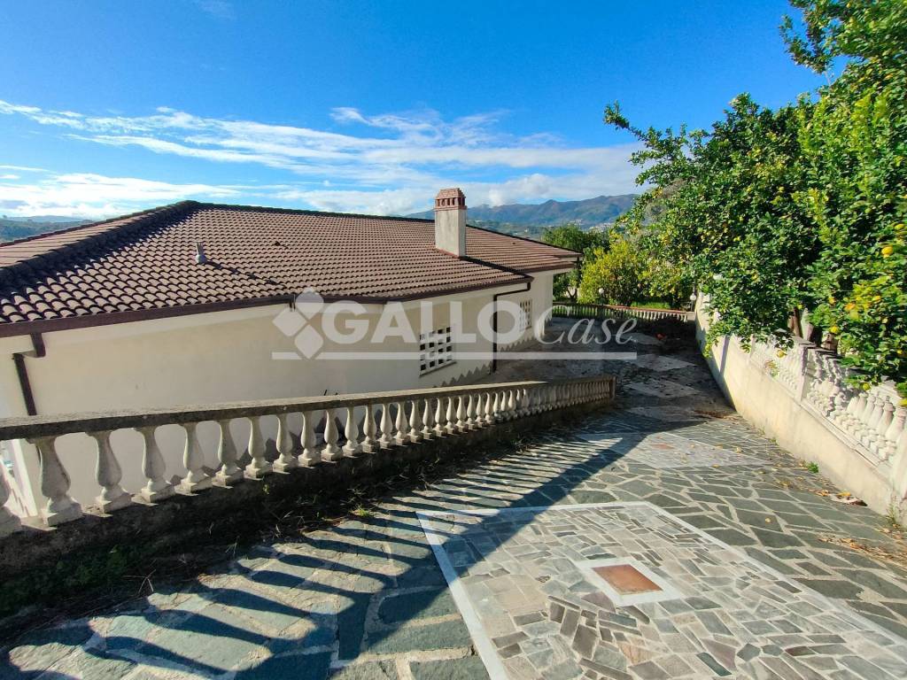 Villa a Rende in loc. Piano Monello Via Beniamino Corcioni - Foto 4