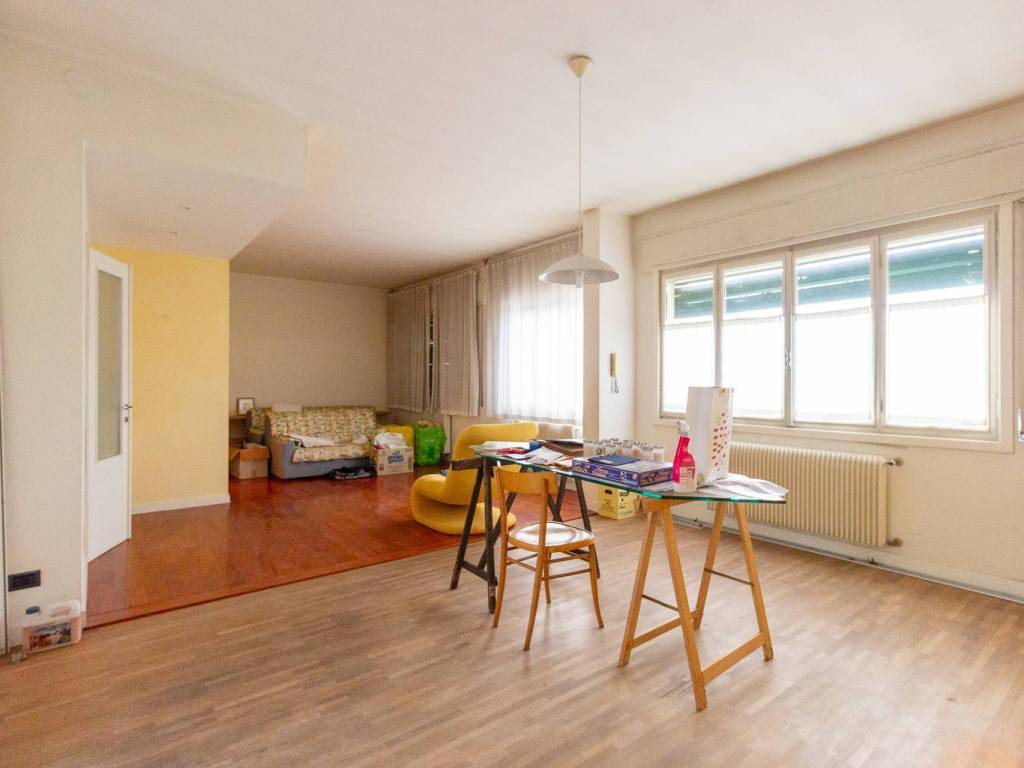 Appartamento a Roveredo in piano in P.zza Roma, 12 - Foto 3