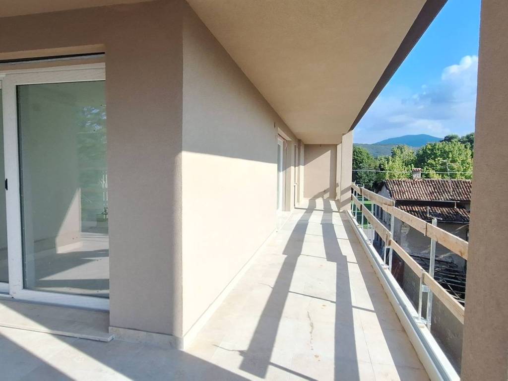 Attico / mansarda a Brescia in Via Francesco Petrarca, 18 - Foto 4