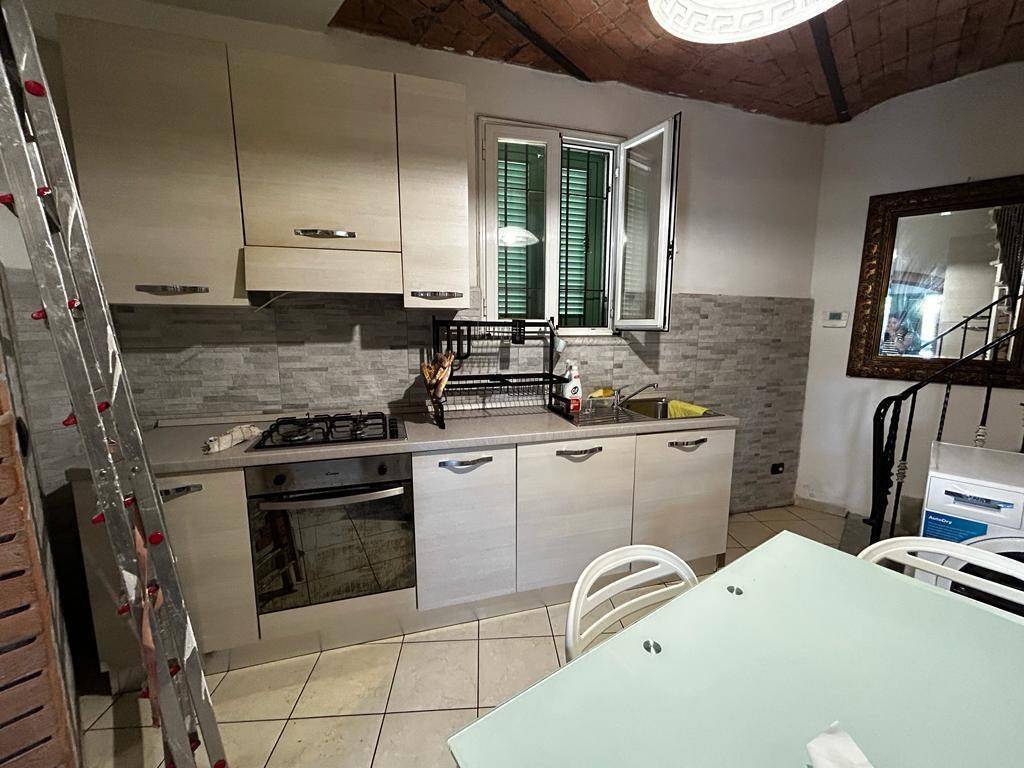 Villa a Arcola in Via Aurelia Nord, 270 - Foto 4
