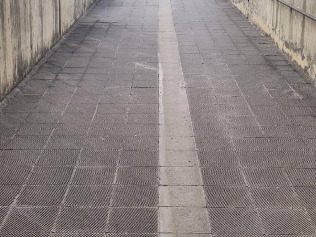 Box / garage a Nichelino in Via Giuseppe Giusti - Foto 2