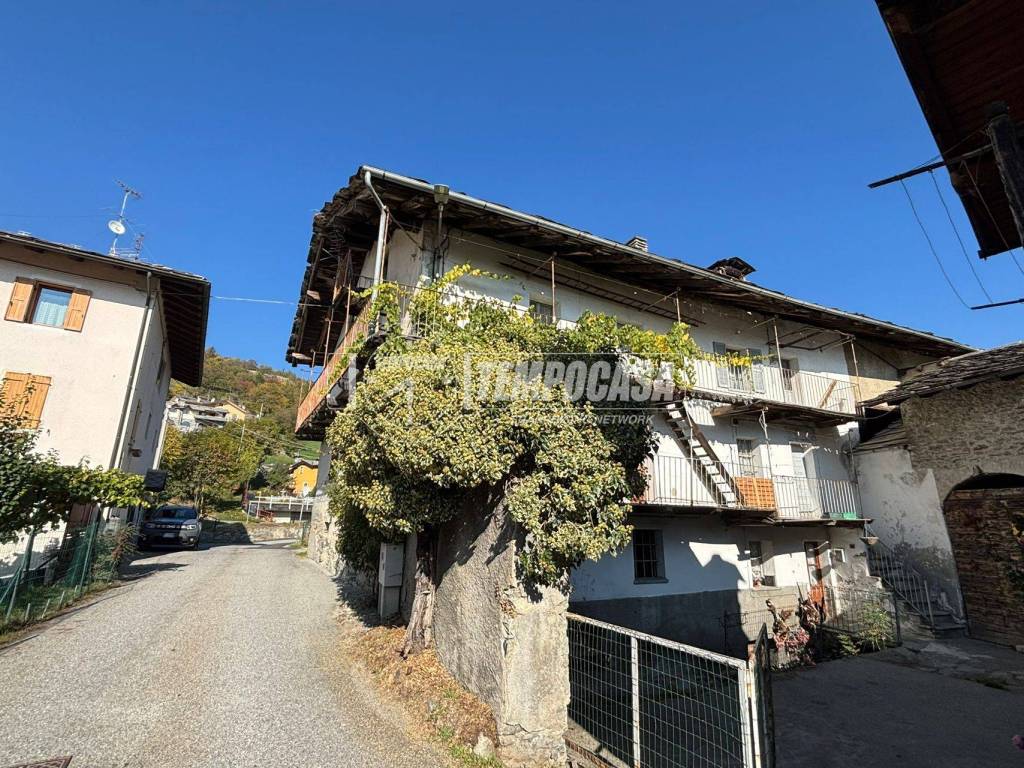 Appartamento a Gignod in Le Château - Foto 3