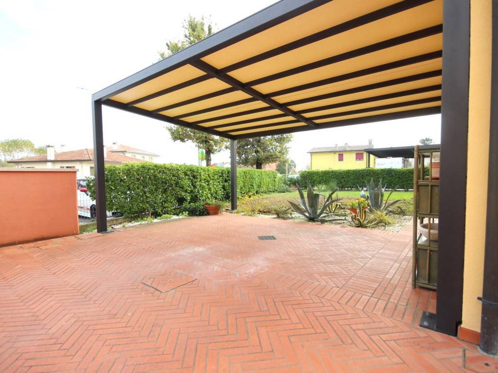 Villa a Grumolo delle abbadesse in Via Francesco Petrarca - Foto 3