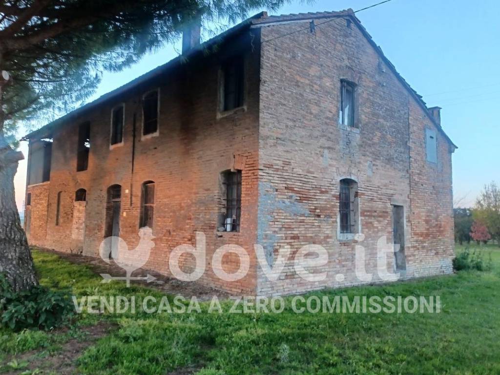 Villa a Conselice in Via Gardizza, 13 - Foto 2