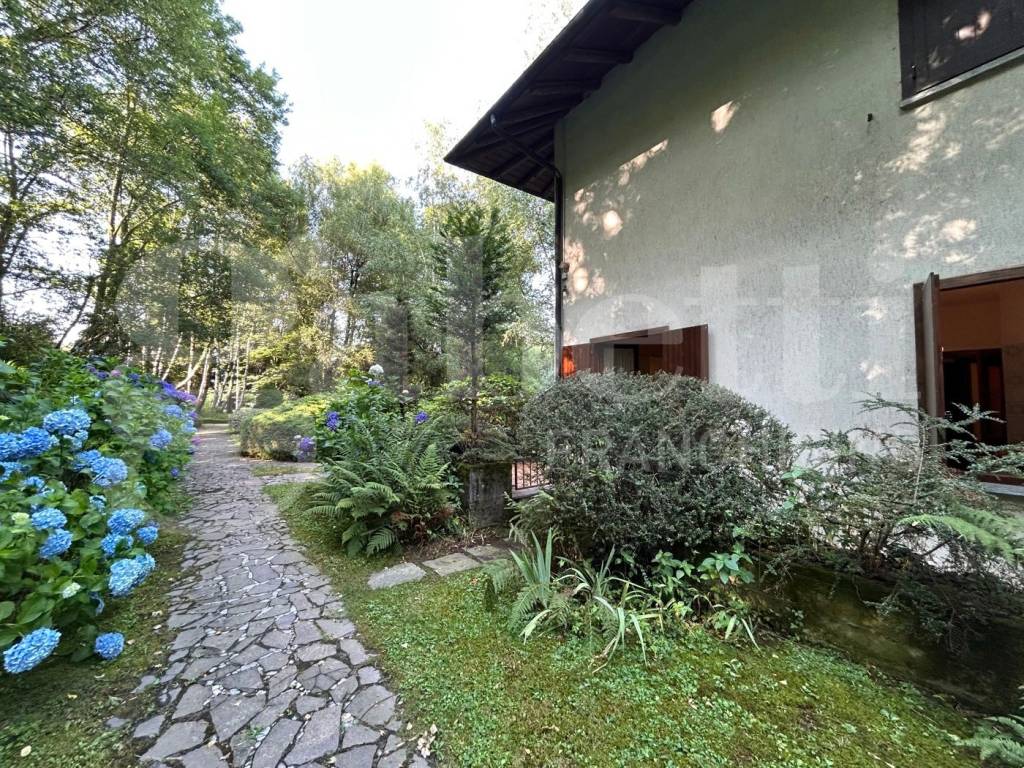 Appartamento a Gignese in Via Vanzone , 1 - Foto 3