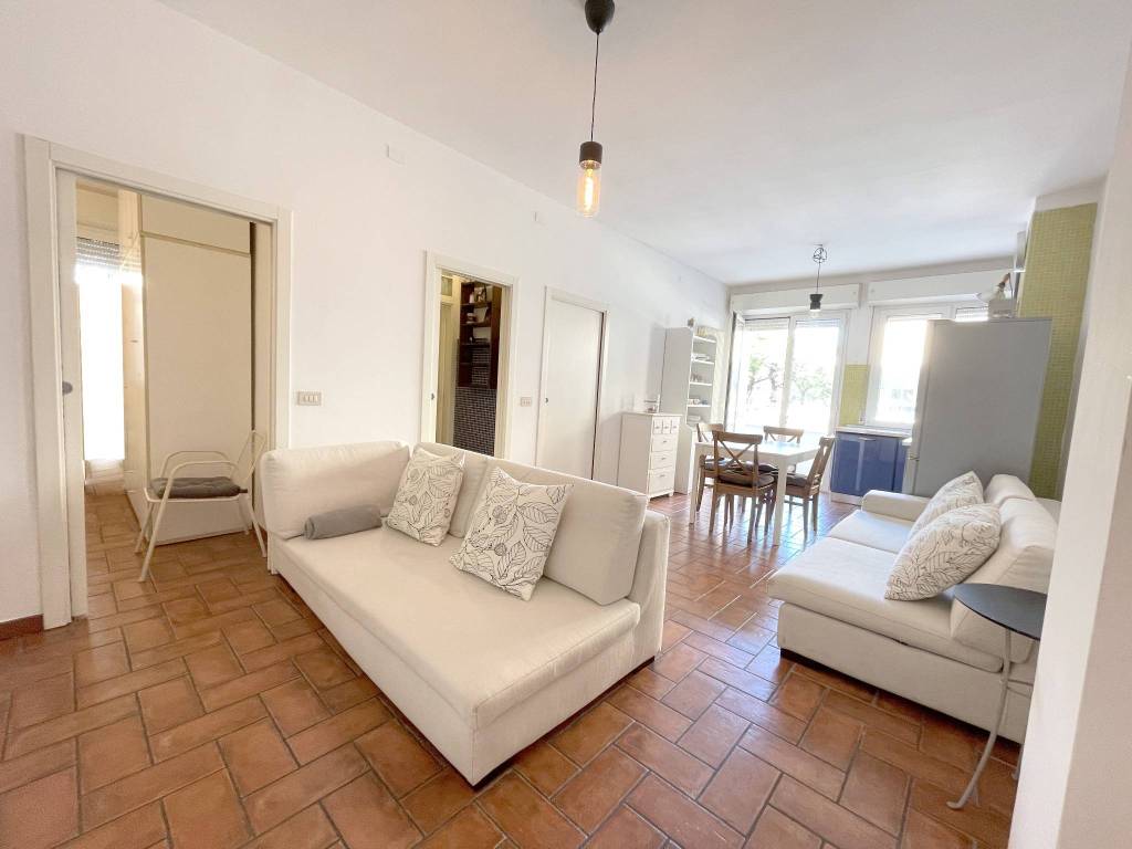 Appartamento a Riccione in Viale Maria Ceccarini - Foto 2