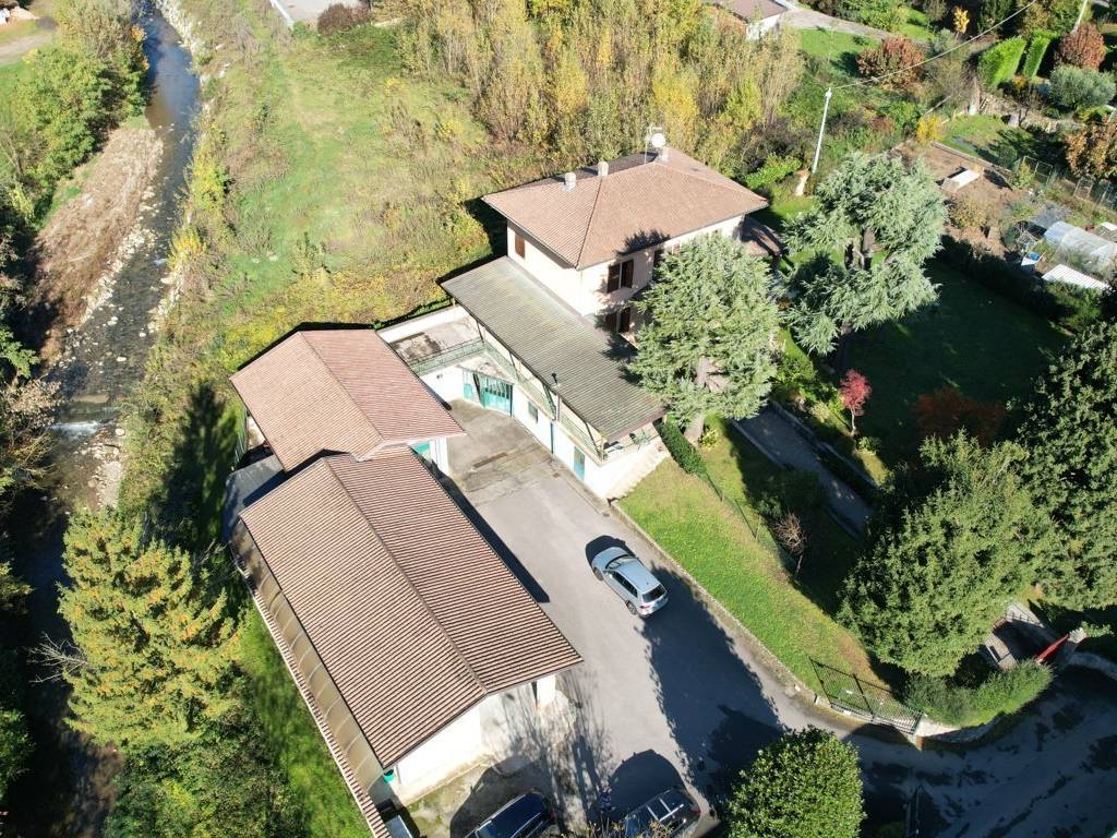 Villa a Credaro in Via Vittorio Alfieri - Foto 5
