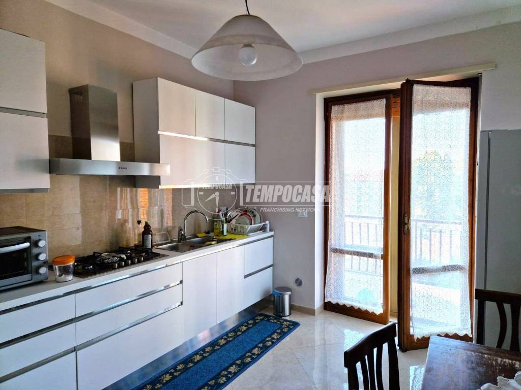 Appartamento a Collegno in Via cesare battisti - Foto 4