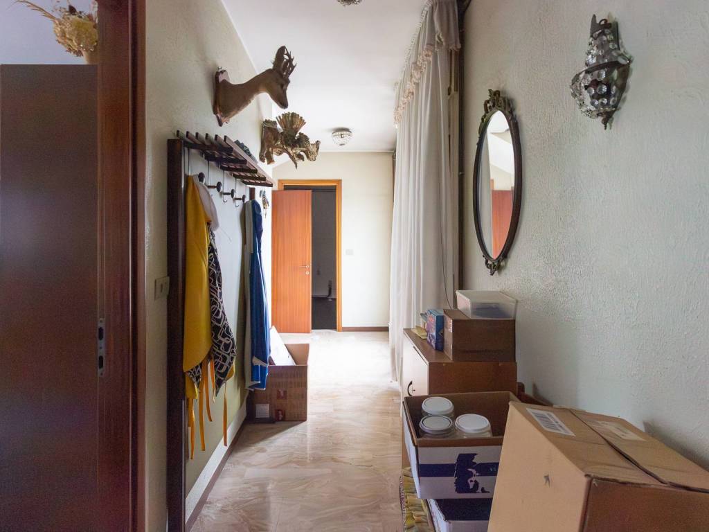 Appartamento a Roveredo in piano in P.zza Roma, 12 - Foto 3