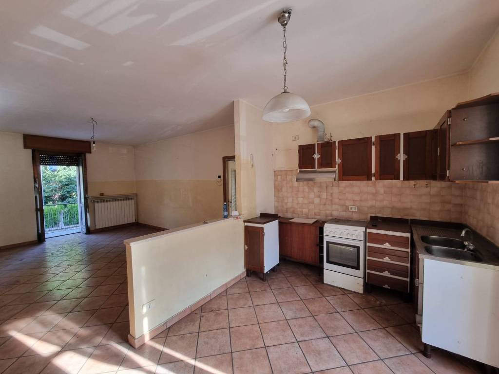 Appartamento a Zogno in Via Roma - Foto 2