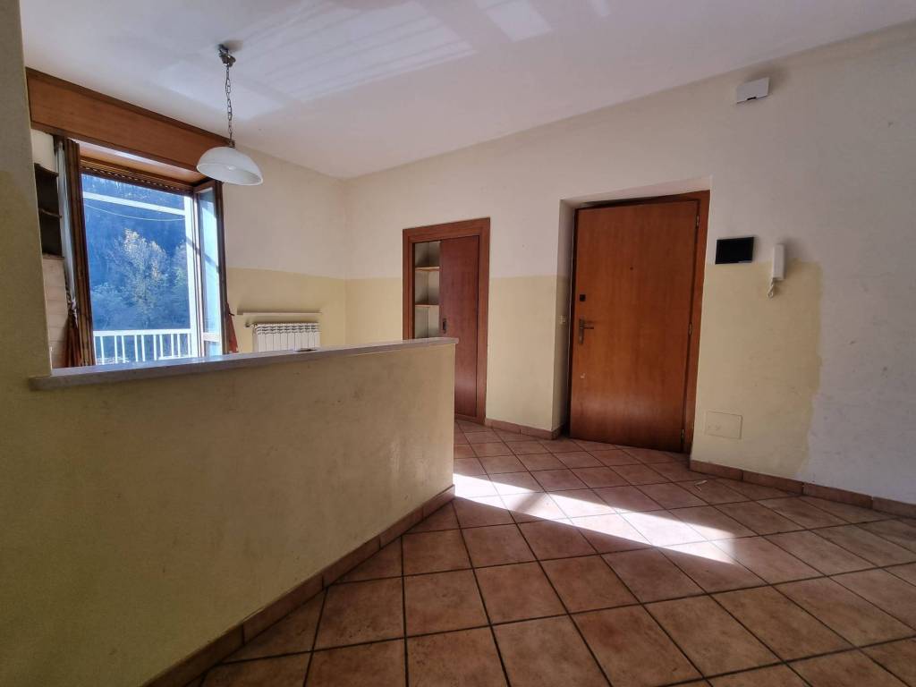Appartamento a Zogno in Via Roma - Foto 3