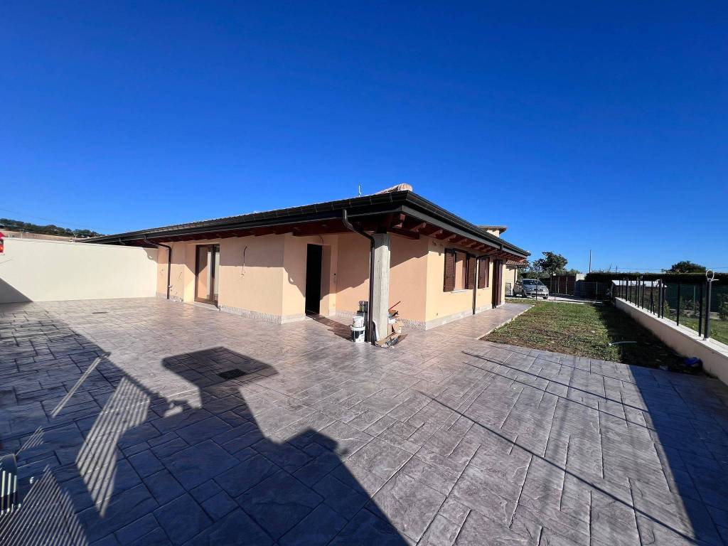 Villa a Rosciano in Via Gran Sasso - Foto 3