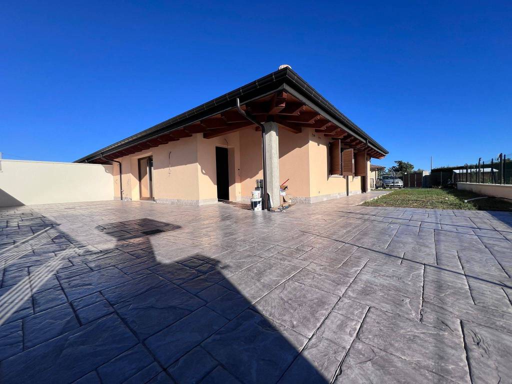 Villa a Rosciano in Via Gran Sasso - Foto 4