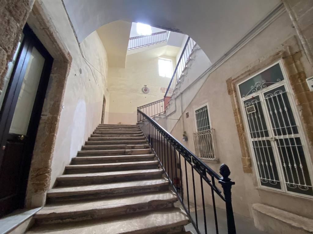 Appartamento a Taranto in Via Duomo, 72 - Foto 4