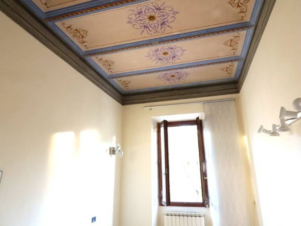 Appartamento a Montevarchi in Piazza Cesare Battisti - Foto 3