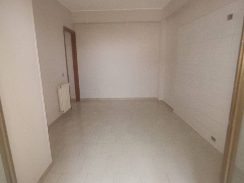 Appartamento a Giarre in Viale delle Provincie - Foto 2