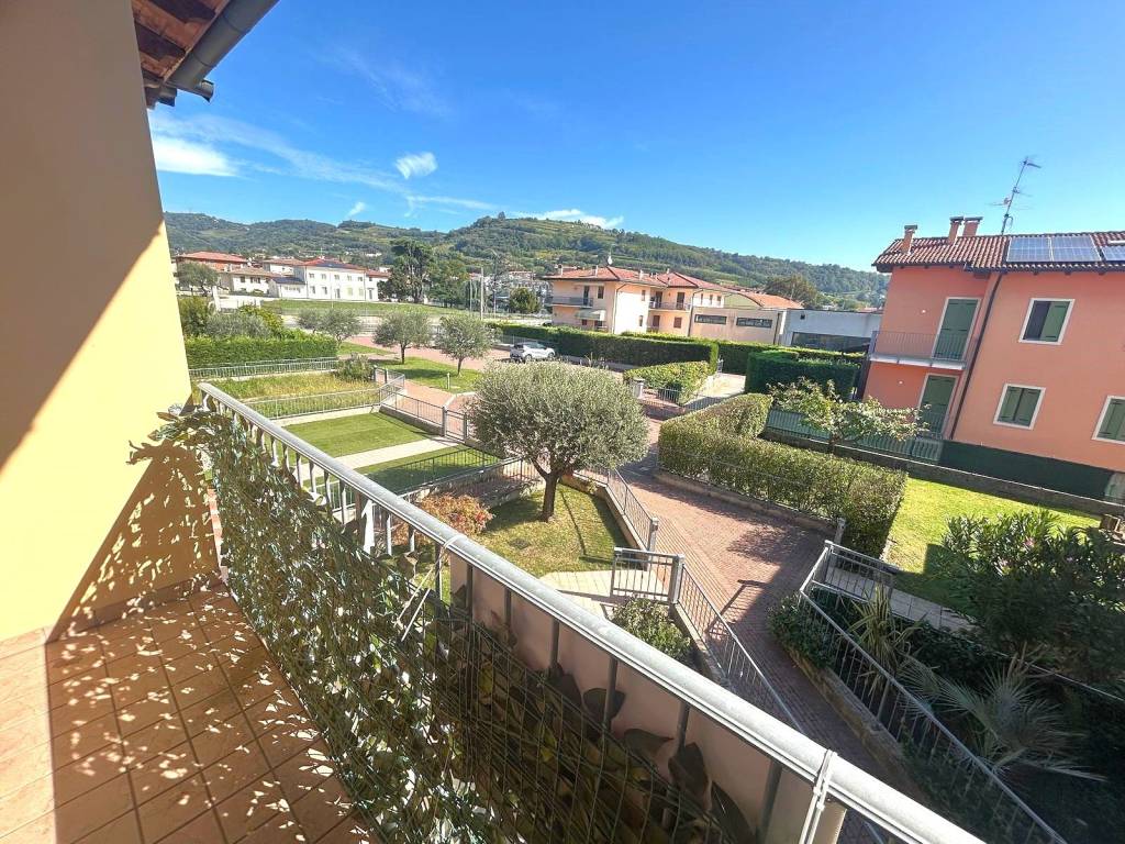 Appartamento a Gambellara in Via Camillo Benso di Cavour, 38 - Foto 4