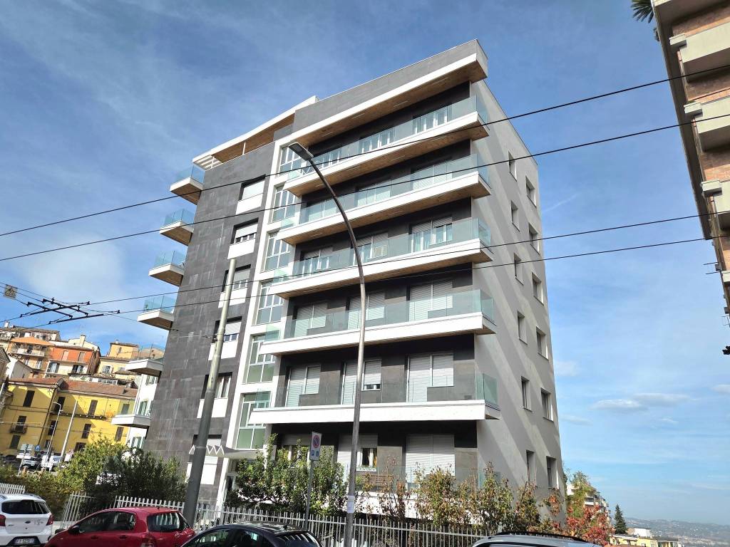 Appartamento a Chieti in Via Federico Salomone, 1 - Foto 2